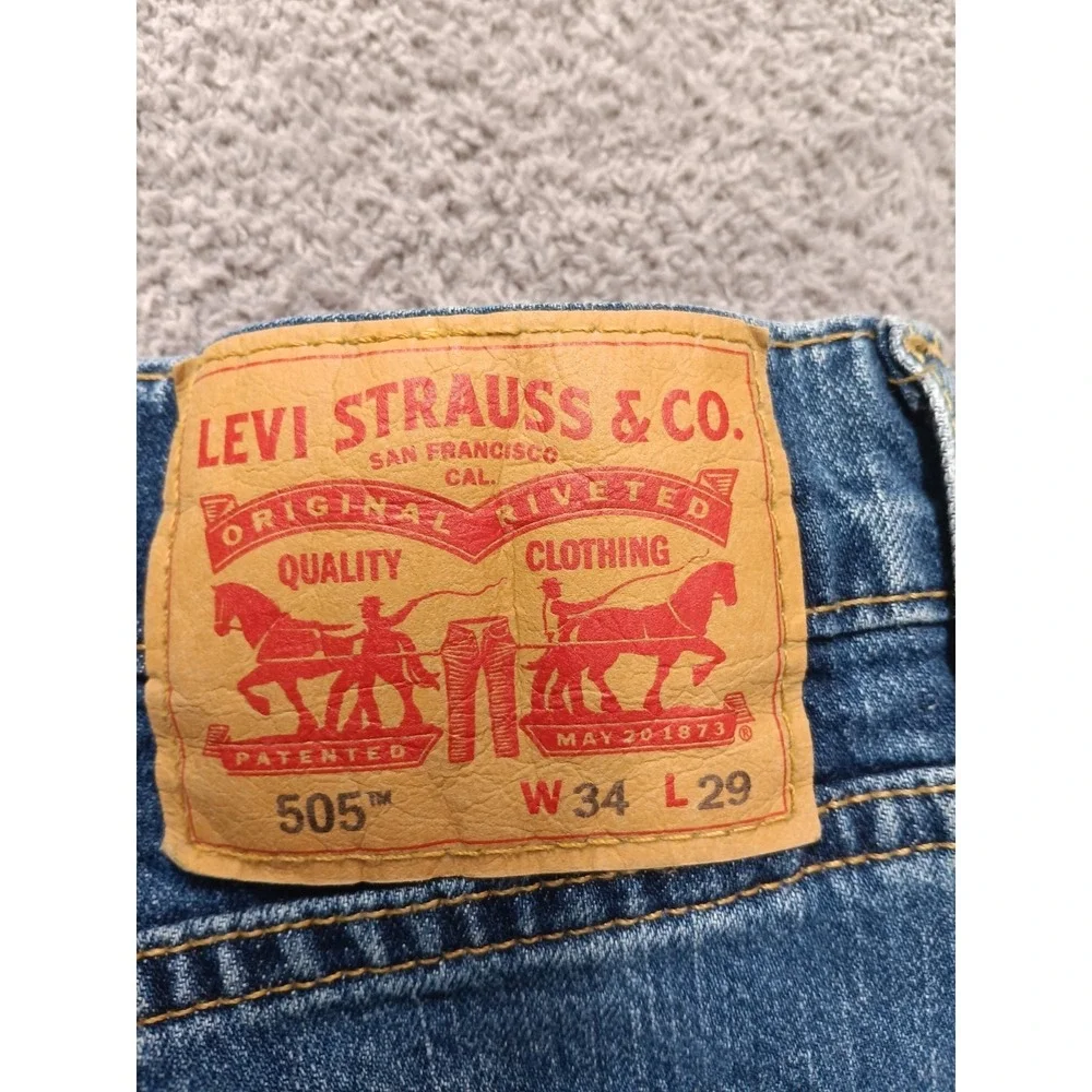 Levi's 505 Regular Fit Men's W34 L29 Blue Medium Wash Straight Leg Denim Jeans